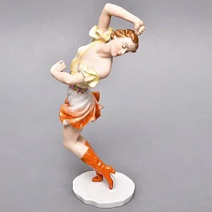 Коллекционная Фарфоровая статуэтка «Танцовщица Урсула Дайнерт», ROSENTHAL Германия, 40-е годы ХХ века. 