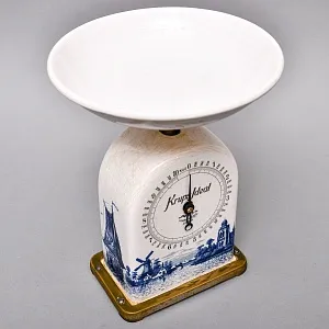 Редкость! Антикварные Кухонные Весы в Фарфоровом корпусе KRUPS IDEAL, Германия -1915 год.