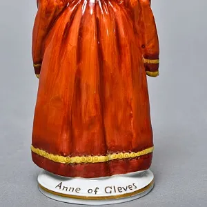 Полная Коллекционная серия Фарфоровых статуэток «Генрих VIII и его шесть жен», Sitzendorf Германия.