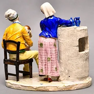 Коллекционная Фарфоровая статуэтка «Семья у домашнего очага», Ackermann & Fritze Германия.