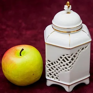 Редкость! Будуарный Фарфоровый Подсвечник - Аромалампа - Ночник, Furstenberg Германия.