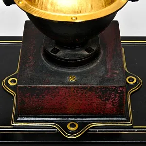 Большая Антикварная Чугунная Ручная Механическая Кофемолка ELMA, Франция начало ХХ века.