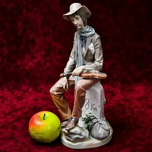 Редкость!!! Коллекционная Фарфоровая Статуэтка «Бродячий музыкант. Скрипач», Lladro Испания - 1974 год.