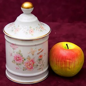 Винтажная Фарфоровая Банка «VERO» для сыпучих продуктов Limoges, Франция.