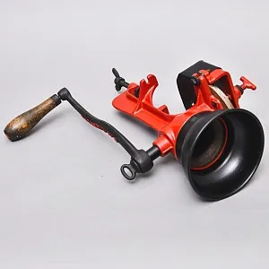 Большая Старинная Чугунная Зерно Мельница - Измельчитель, B.M.EISENWERK Германия 30 -е годы ХХ века.