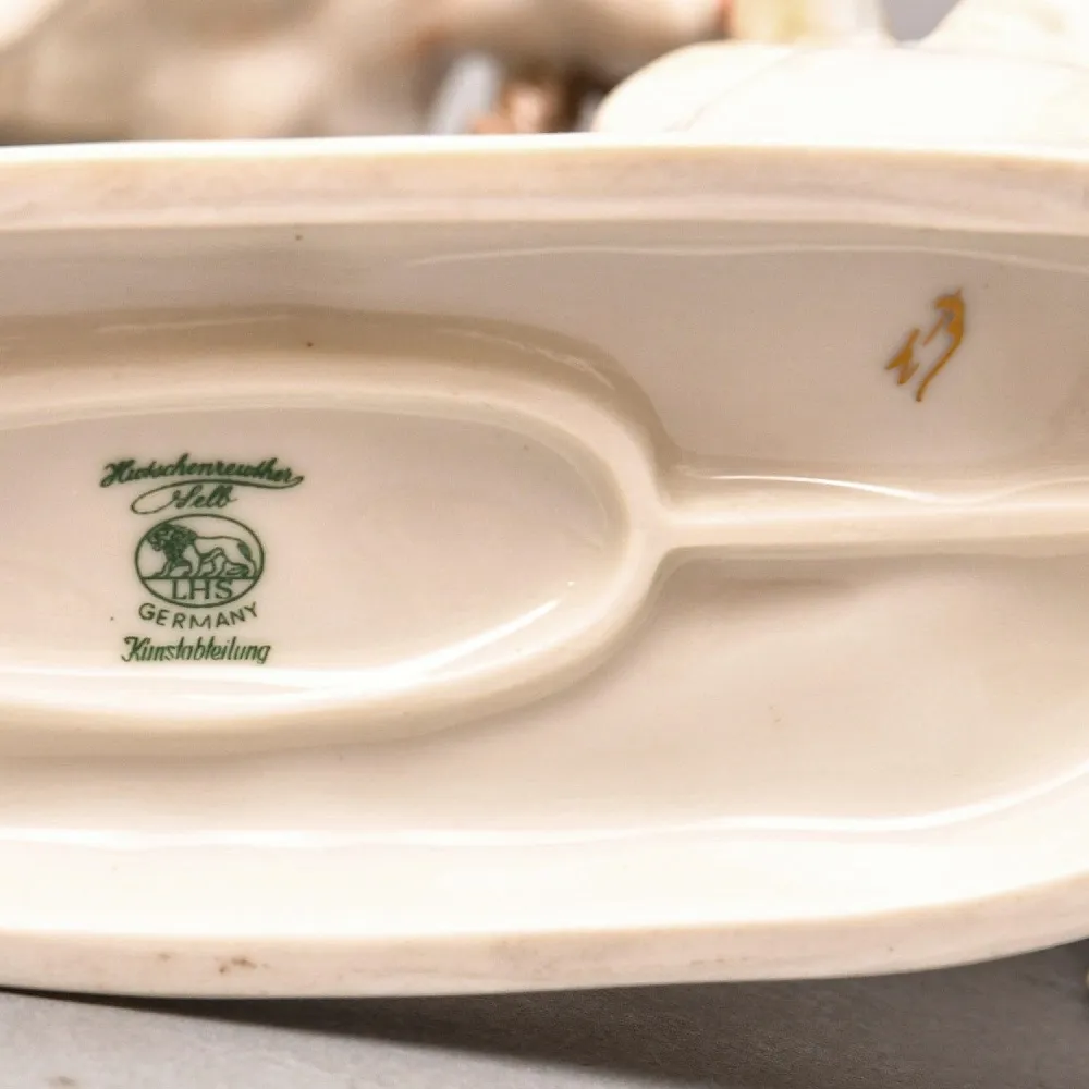 Коллекционная статуэтка «Девушка и Пеликан», Фарфор Hutschenreuther Германия, 1955 - 1968 годы.