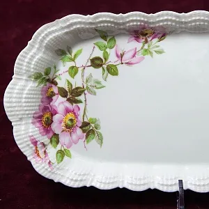 Чайно-кофейный Фарфоровый набор «Тет-а-Тет» из серии «Шиповник», Limoges Франция -1979 год.