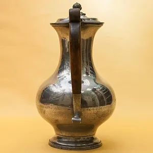 Большой Антикварный Оловянный Кофейник на 2 литра. Бельгия,  середина ХIХ века.