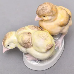 Коллекционная Фарфоровая статуэтка «Два Цыплёнка», Карл Энс / Karl Ens Германия, 30-е гг. ХХ века.