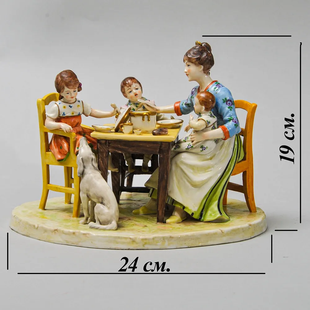 Антикарная Фарфоровая Статуэтка «Едоки каши. Завтрак», Aсkermann & Fritze начало ХХ века.