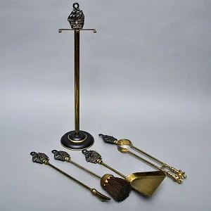 Набор Инструментальных Принадлежностей «Паруса Виктории» для Камина или Печи, на Подставке. Англия.