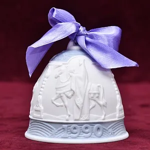 Коллекционный Фарфоровый Колокольчик «РОЖДЕСТВО - 1990 год», Lladro Испания.