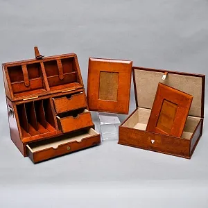 Редкость! Эксклюзивный Кабинетный Настольный Набор Четыре Предмета «БЮРО», Кожа Flamant, Бельгия.