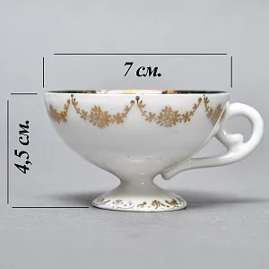 Антикварная Фарфоровая Кофейная пара «Две нимфы и путти», Erdmann Schlegelmilch Германия. 