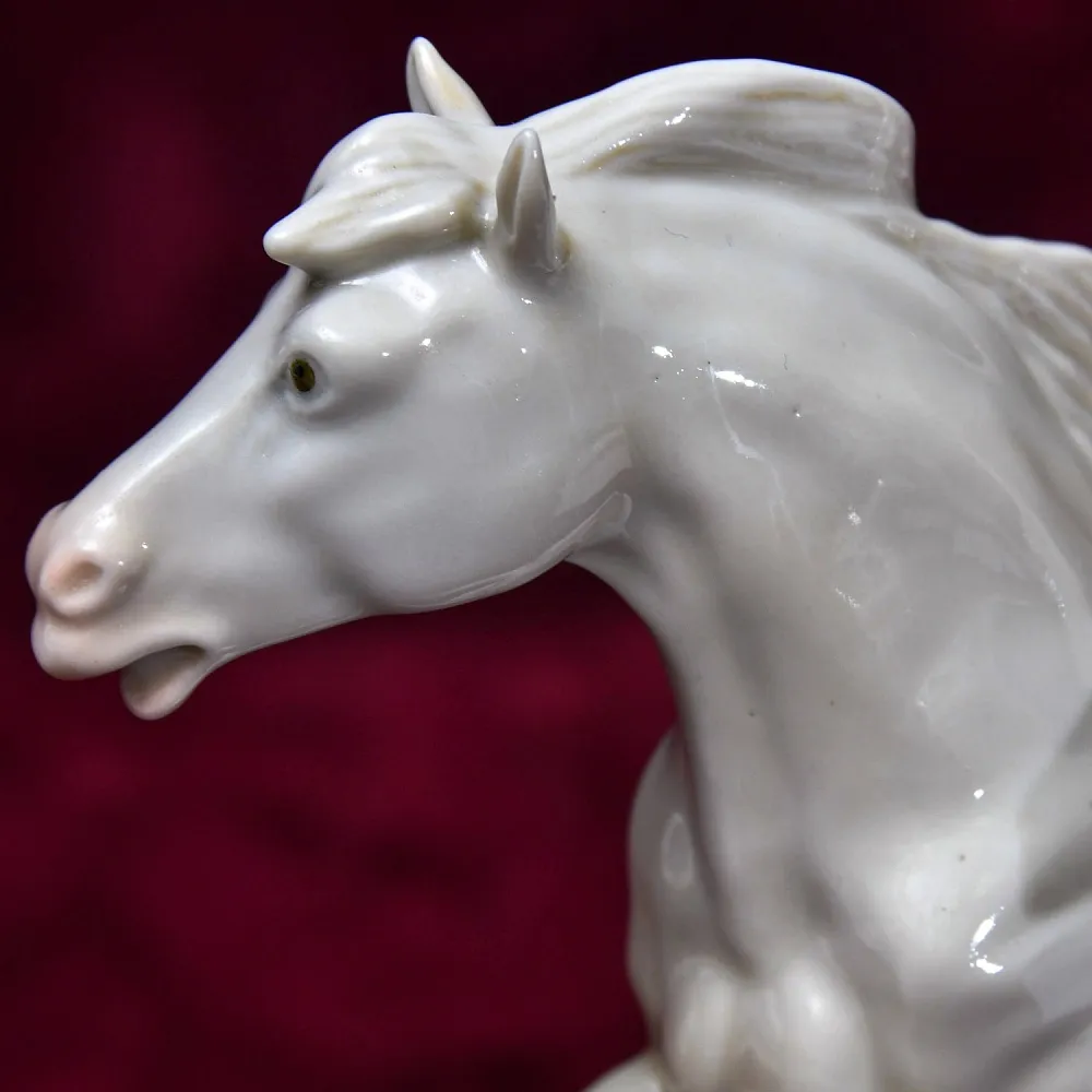 Коллекционная Фарфоровая Статуэтка «БЕГУЩИЕ ЛОШАДИ», Карл Энс / Karl Ens, Германия 60 гг.