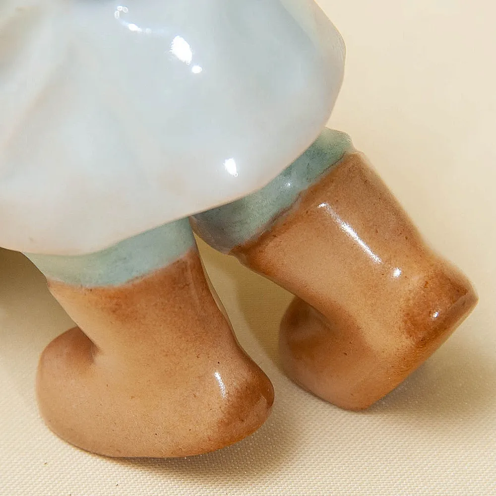 Авторская Коллекционная Фарфоровая Статуэтка «Снежный Ком», Дулёво Россия.