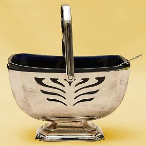 Вазочка - Сахарница - Соусница с Ложечкой, SHEFFIELD Англия Silverplate, 60 -е годы ХХ века.