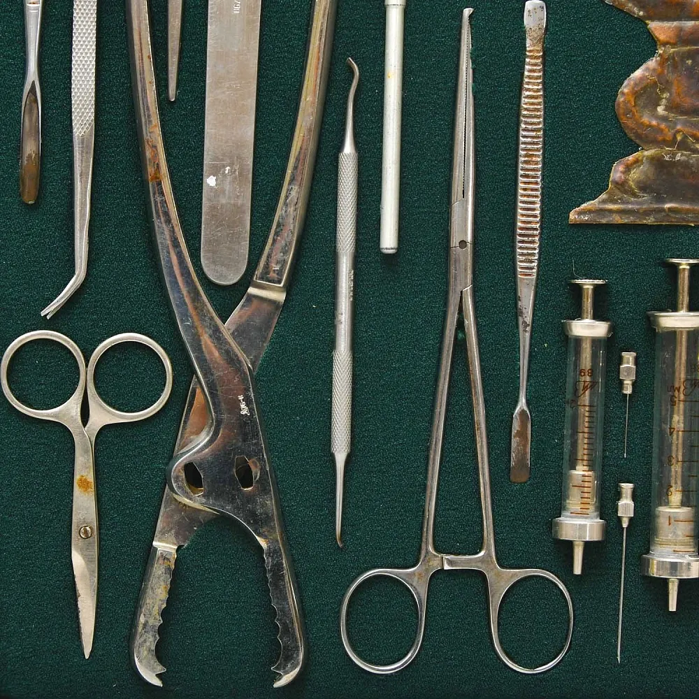 Коллекционное Настенное Панно - Картина «Медицина», СССР -40гг. ХХ века.