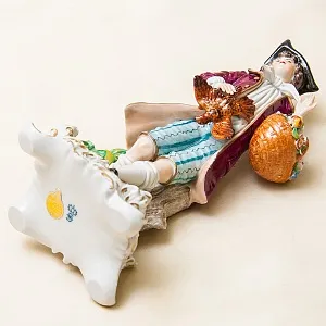 Парные Фарфоровые статуэтки «Сельская Ярмарка» Н-22см. SITZENDORF, Германия - 50гг..