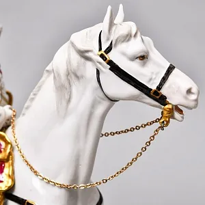 Редкая Коллекционная статуэтка «Наполеон Бонапарт на коне», Фарфор Scheibe - Alsbach Германия.