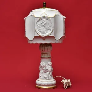 Фарфоровая Электрическая Лампа «ПОРТРЕТЫ», Литофания, Sitzendorf Германия.