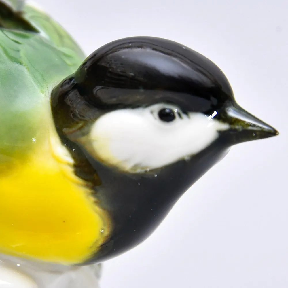 Коллекционная Фарфоровая статуэтка «Птица. Синица», VOLKSTEDTER Германия, середина ХХ века.