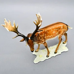 Коллекционная Фарфоровая статуэтка «Пятнистый Олень», Hutschenreuther Германия.
