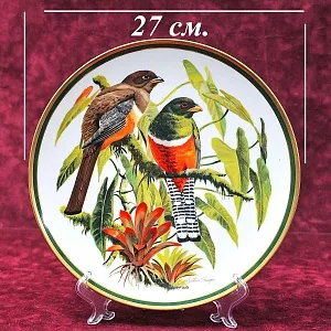 Коллекционная Тарелка - Блюдо «Ошейниковый Трогонт» Фарфор, Franklin Porcelain США -1980 год.