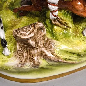 Антикварная Фарфоровая статуэтка «ОХОТА НА БЫКА», Scheibe-Alsbach Германия, первая половина ХХ века. 