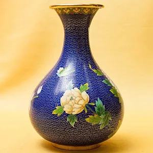 Редкость! Шикарная Ваза «ПИОН» в технике « Клуазоне» Китай 50 -е годы ХХ века.