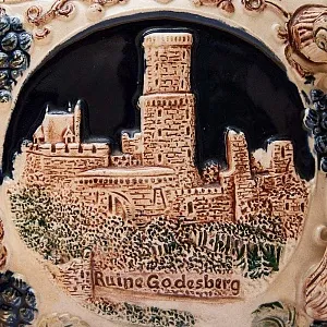 Крюшонница - Горшок для Глинтвейна «Старинные Замки» + 4-е Кружки Фаянс Германия