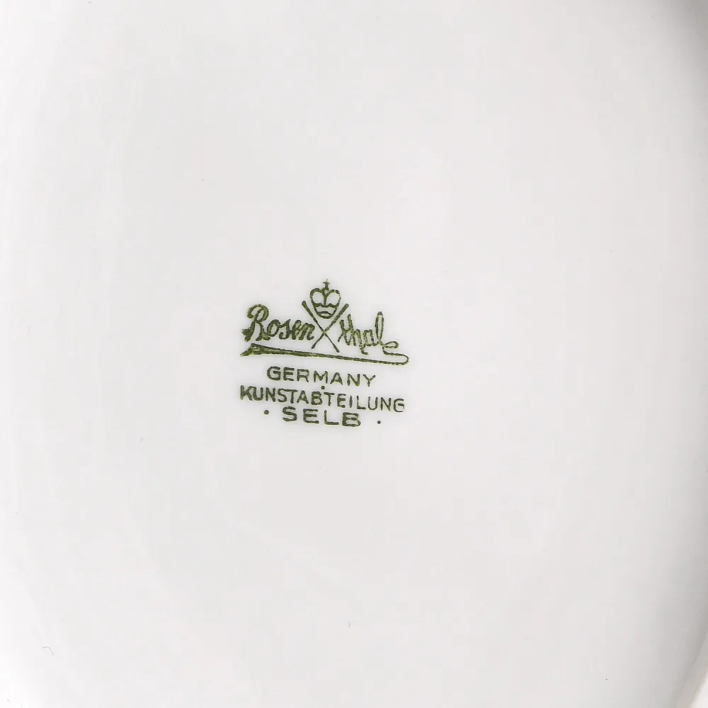 Редкость! Антикварная Фарфоровая статуэтка «Мальчик на тукане», ROSENTHAL Германия - 1919 год.