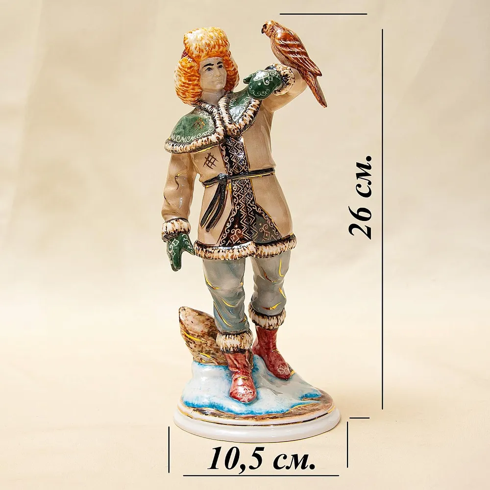 Авторская Коллекционная Фарфоровая Статуэтка «Охотник - Соколиная охота», Россия.