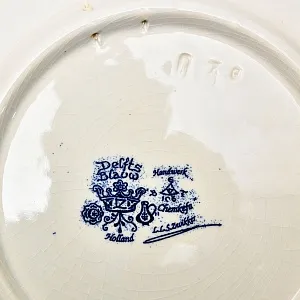 Декоративная Фарфоровая Тарелка «Мельница» Голландия DELFTs., d - 29,5 см.