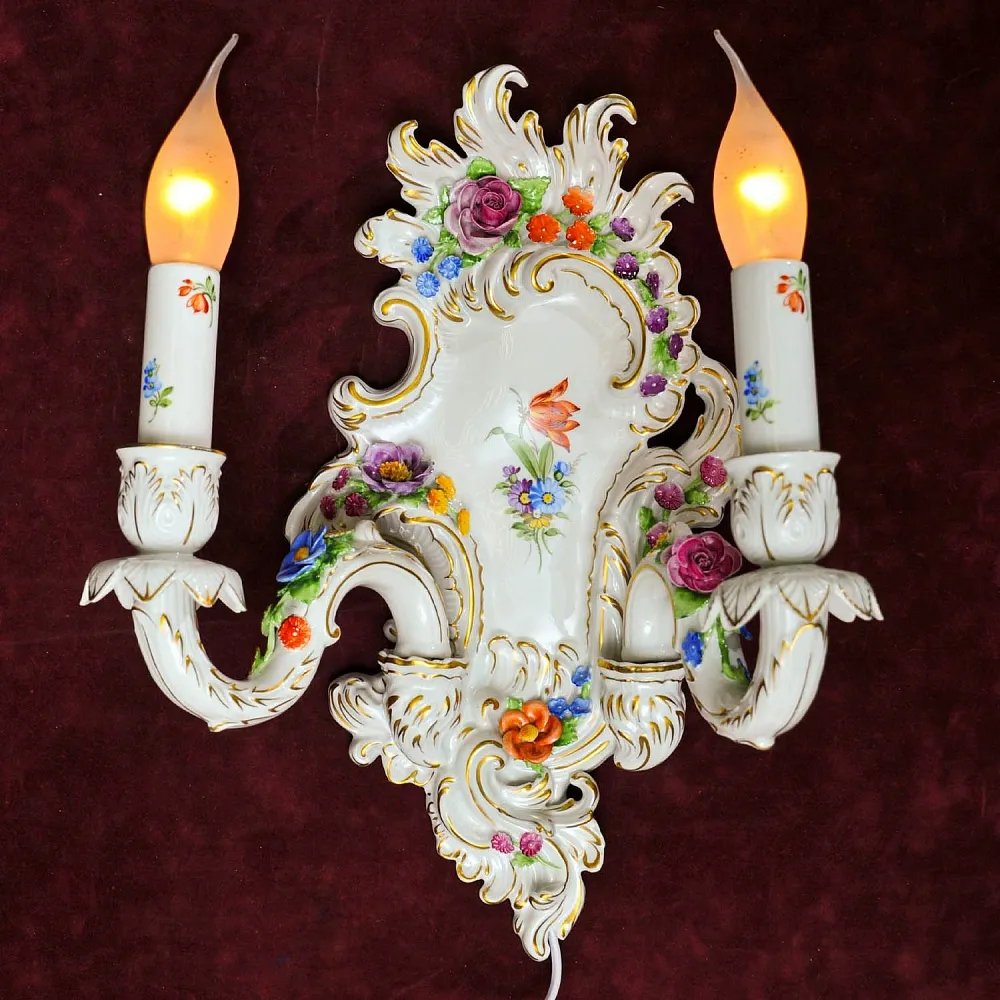 Парные Настенные Электрические Бра - Канделябры, Фарфор PLAUE Von Schierholz Германия.