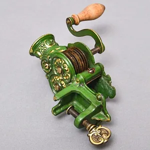 Редкость! Старинная Антикварная Чугунная Ручная Лапшерезка, Италия начало ХХ века.