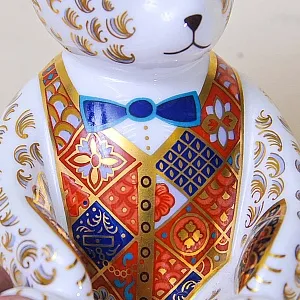 Коллекционное Пресс - Папье, Фарфоровая Статуэтка «МЕДВЕЖОНОК ТЕДДИ», Royal Crown Derby, Англия.