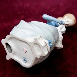 Коллекционная Статуэтка «Дама с Болонкой» Фарфор ROYAL DUX BOHEMIA -1970 год.