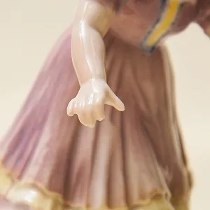 Редкость!!! Фарфоровая Статуэтка «Букет для Мамы», Карл Энс / Karl Ens, Германия, 30-е гг.