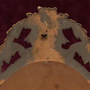 Винтажное Зеркало Настенное Фигурное в Деревянной раме  70 см. х 47 см. Франция.