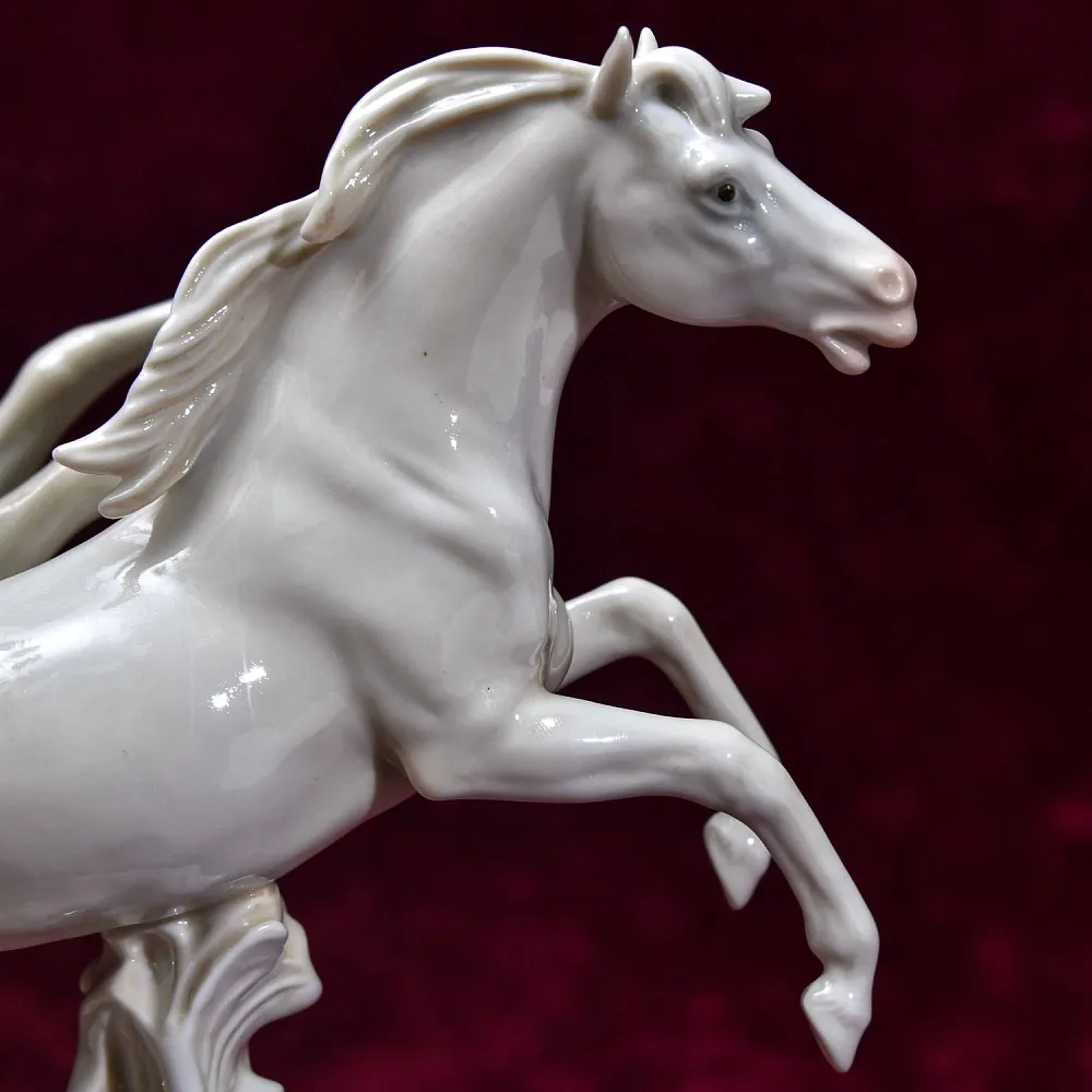 Коллекционная Фарфоровая Статуэтка «БЕГУЩИЕ ЛОШАДИ», Карл Энс / Karl Ens, Германия 60 гг.