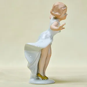 Коллекционная Фарфоровая статуэтка «Маленькая Танцовщица» ВАЛЕНДОРФ - WALLENDORF Германия.