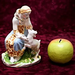 Редкость! Фарфоровая Статуэтка «Аленушка и братец Иванушка» ЛЗФИ. СССР 60-е годы ХХ века..