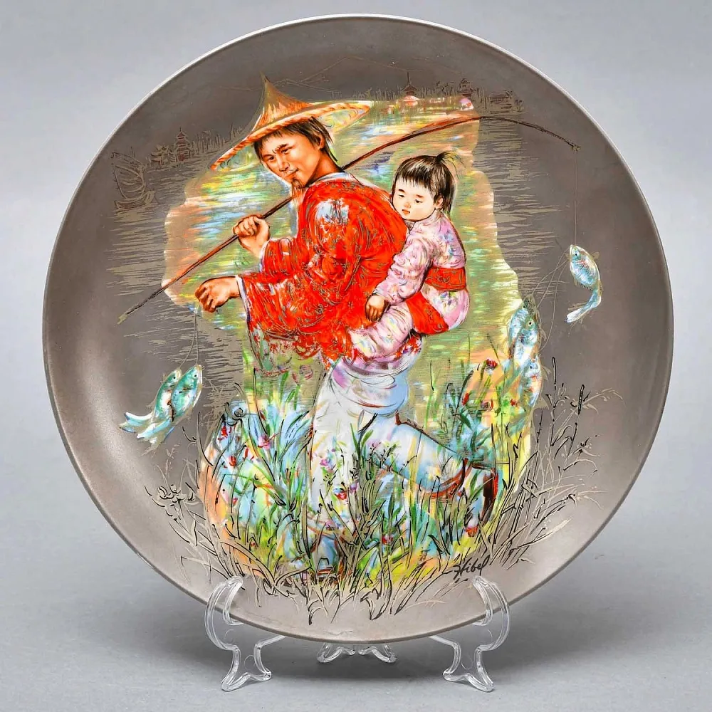 Авторская Фарфоровая тарелка - блюдо «Мистер Обата» Silver, Rosenthal Германия, 1974 - 1982 год. 