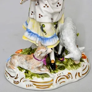 Коллекционные Парные Фарфоровые статуэтки «Пастух и Пастушка. Игра на волынке», Karl Klette Германия.