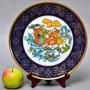 Коллекционное Блюдо - Тарелка «Мифы, сказания. Битва с волками» Фарфор, Hutschenreuther Германия. 