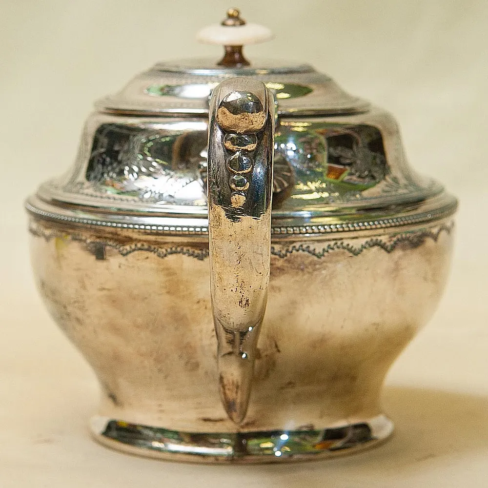 Антикварный Заварочный Чайник. Метал Silverplate, SHEFFIELD Англия начало ХХ века.