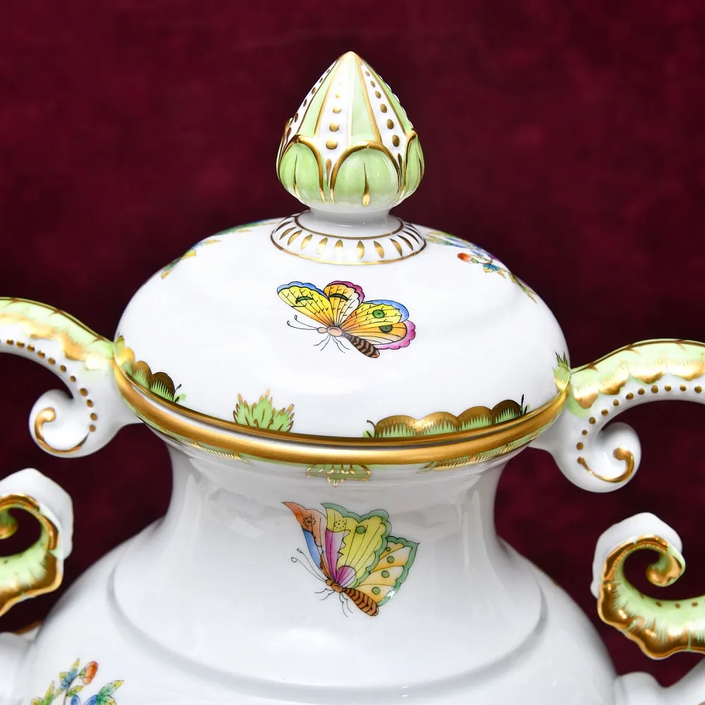 Большой Фарфоровый Вазон - Ваза с крышкой из коллекции «Victoria», HEREND Венгрия.