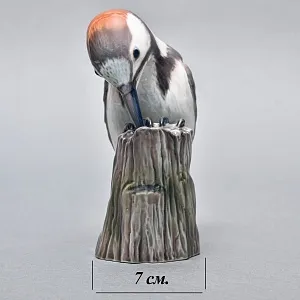 Коллекционная Фарфоровая статуэтка «Птица. Дятел на ветке», Dahl-Jensen Дания, середина ХХ века. 