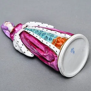 Полная Коллекционная серия Фарфоровых статуэток «Генрих VIII и его шесть жен», Sitzendorf Германия.